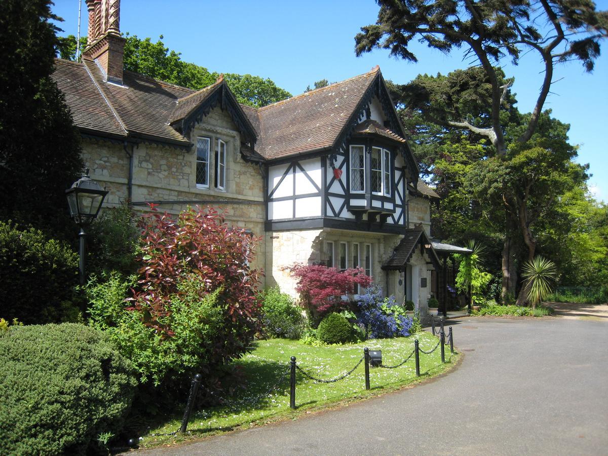 Rylstone Manor Hotel Shanklin Buitenkant foto